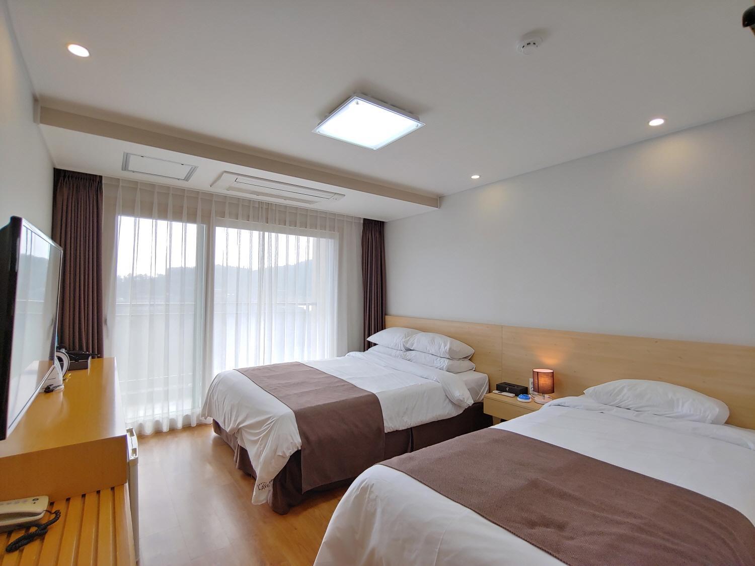 Jeju Lavender Hotel Seogwipo Exterior foto