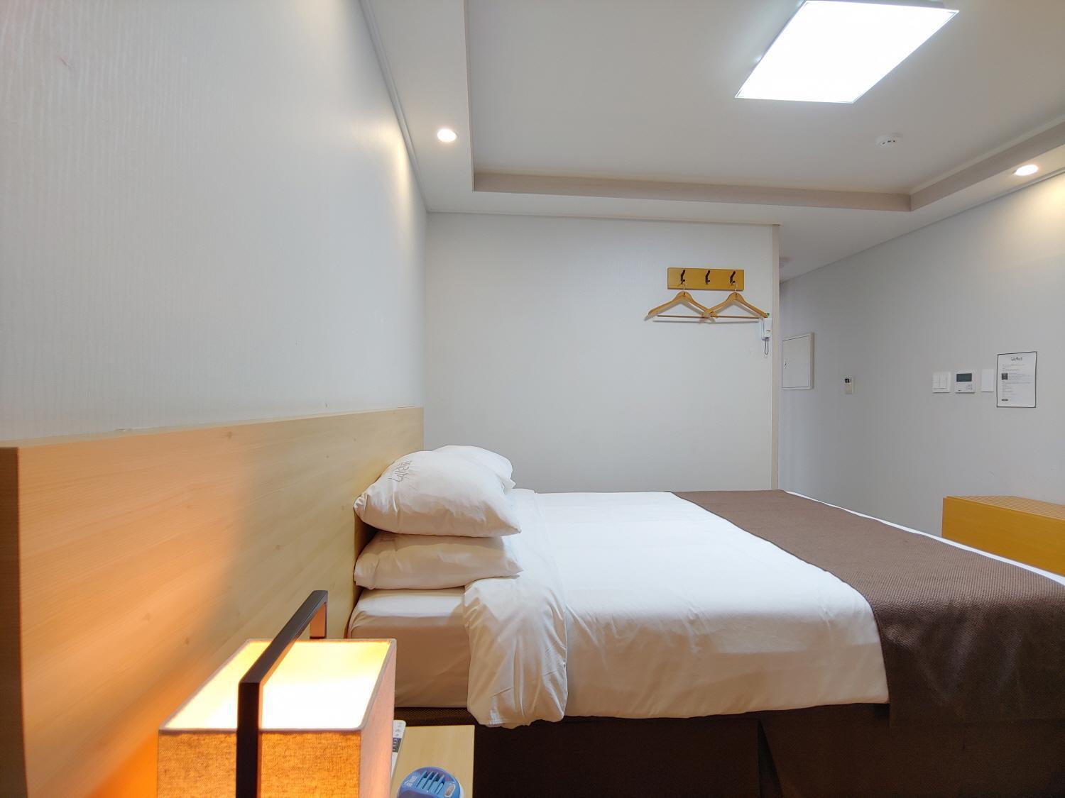 Jeju Lavender Hotel Seogwipo Exterior foto